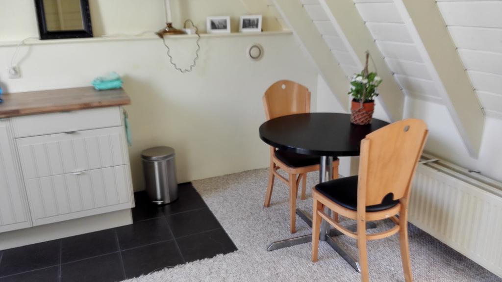 B&B Bij De Sassenpoort Zwolle  Esterno foto