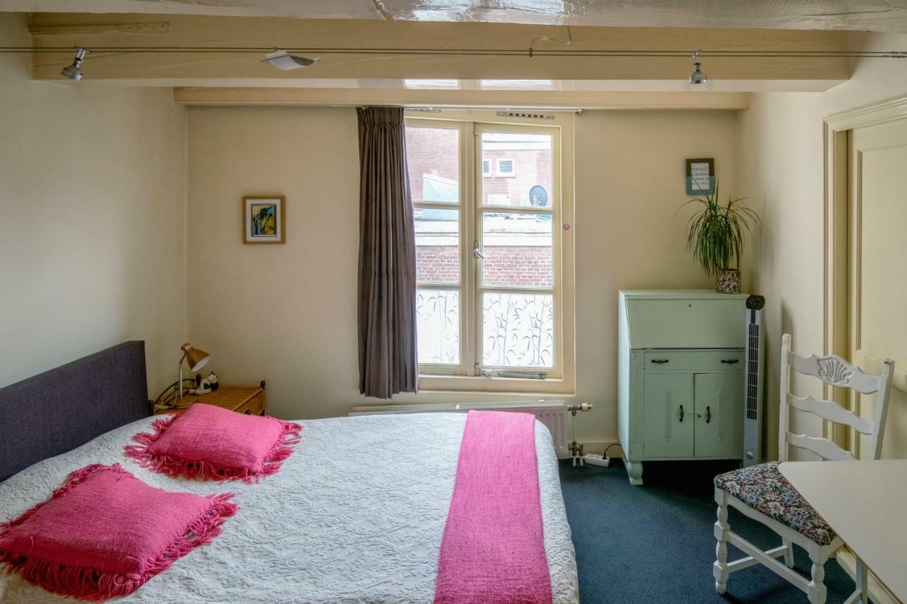 B&B Bij De Sassenpoort Zwolle  Esterno foto