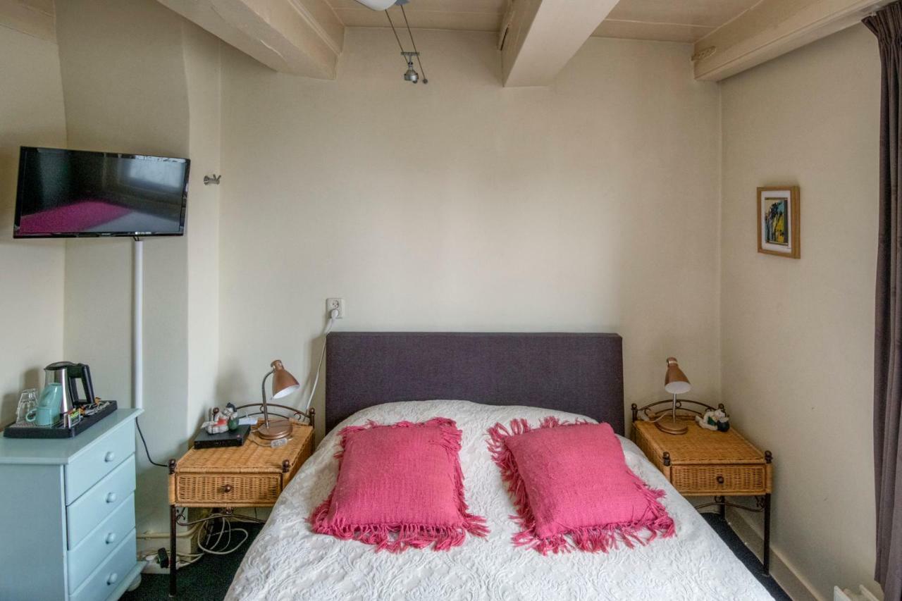 B&B Bij De Sassenpoort Zwolle  Esterno foto