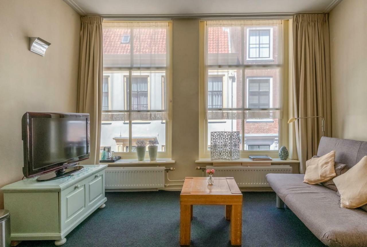 B&B Bij De Sassenpoort Zwolle  Esterno foto